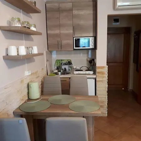 Appartamento Bambusz Apartman *